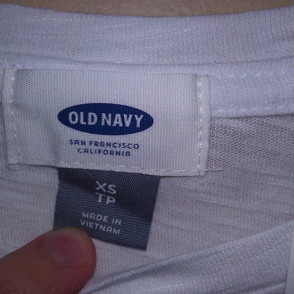 Old Navy women's white tee HOLY Chic XS NWT - Picture 4 of 7